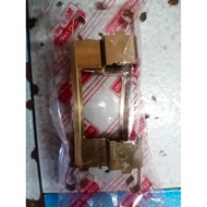 Disc brake clip Nissan urvan e25 Front