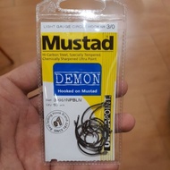 Mustad DEMON Light Gauge Circle HOOK 399551NPBLN Circle Hook Fishing Hook