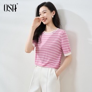 OSA ชุดเดรสถักผ้าไหมน้ําแข็งระบายอากาศแขนสั้นเสื้อผ้าทํางานฤดูร้อนสําหรับผู้หญิงที่มีลายเสื้อสวมหัวค