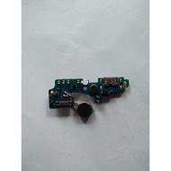 Board BOARD CHARGER CONNECTOR ITEL VISION L6005 ORI COPOTAN