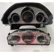 GENUINE MERCEDES W212 E250/E300/E350 SPEED METER