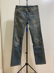 Levi’s 504 jeans (size:28x32)