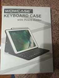 iPad Keyboard Case with Pencil Holder （保護套連鍵盤 + 筆)