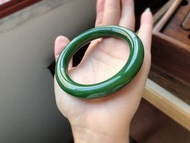 天然和田玉 碧玉手鐲圈口 58.5 胖圓條 滿色菠菜綠 無棉 色勻