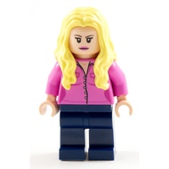 Lego Penny from Big Bang Theory 21302