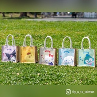 台灣代購🍄正版✨Sanrio 大臉棉麻袋 手提袋 Hello Kitty 水怪 布甸狗 Kuromi 玉桂狗 手挽袋 綿麻提袋 台灣 7-11 代購