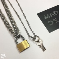 10mm chain _lock / lock necklace
