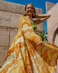 Sue.loveseveryday Peace/Shine Multi-Purpose Scarf ผ้าพันคอลายภูเขา