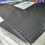 Liquidation of powder-coated perforated corrugated iron sheet 88x30cm (hole distance 2.5cm, hole dia