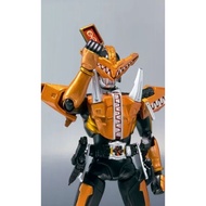 S.h.figuarts kamen rider gaoh & kamen rider yuuki