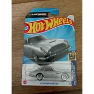 HOTWHEELS ASTON MARTIN DB5 SILVER ORIGINAL MATTEL