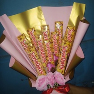 Bucket Bouquet Coklat Silverqueen Besar Cute Wisuda