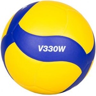 Mikasa - V330W FIVB認可比賽級排球 【一個】18片合成科技皮縫製而成，強化球員對球體的控球掌控能力