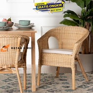 Minimalist Rattan Terrace Chair Woven Rattan Lounge Guest Chair with Melamine Finish