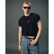 ELEVEN - Oversize Unisex T-shirt with Number Eleven Vertical Print | Black