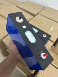 NMC 3.7V 280Ah CATL แบตเตอรี่ลิเธียม (แบตใหม่ล่าสุด)🎁ลดให้ก้อนละ฿150 ทักแชทเลย🎁 แถมฟรี น็อต+บัสบาร์