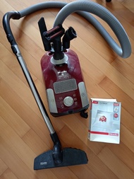Miele 吸塵機連配件