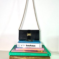 Ferragamo Long Wallet 深藍色錢包長夾小手袋 送肩帶 中古美品