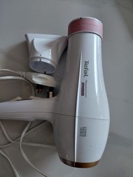 Tefal 2200W Ionic 風筒