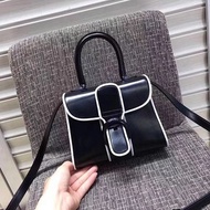 [Delvaux] brillant Belgium Delvaux Royal Family Brand Exquisite Workmanship Details ** Equal to One 