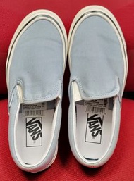 Vans 彩虹底懶人鞋