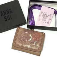 ANNA SUI 皮革雕花短夾。二手