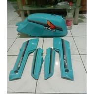 ORIGINAL HONDA WIN BODY SET z24