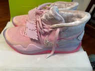 KD12 aunt pearl