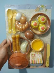 角落生物玩具