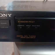 Sony/Technics兩部收音機，新正可以着機收台送條長磁石天線，清位零件價平售$350