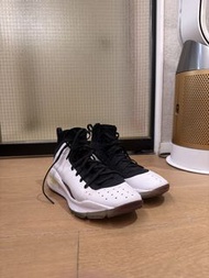 Under Armour Curry 4 US9