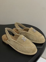 👏斷碼 CHANEL 25A 麂皮經典雙C平底單鞋 全實拍 100% new🎁Size:35 36 37 38 39 40 41 42（部分斷碼 手慢冇）秋冬單品 香奈兒 休閒鞋 涼鞋 拖鞋 樂福鞋 