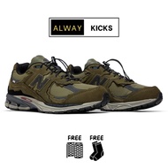 2002R 'protection pack dark moss' M2002RDN