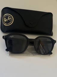 全新 Ray-Ban sunglasses 太陽眼鏡