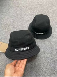 Burberry渔夫帽子 时尚潮流 新款🈹️全新正貨m