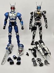 Bandai SHF 幪面超人 Kamen Rider Agito  G3, G4 (冇盒)