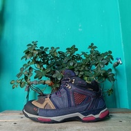 sepatu gunung hiking treking outdoor k2 size 42 second