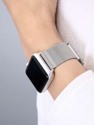 時尚男女銀色金屬錶帶，可調整大小，與Apple Watch Band 38mm 40mm 42mm 44mm 49mm 45mm智能手錶配件Watchband兼容，適用於Apple Watch Series 8 7 6 5 4 Se