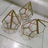 RINGBOX ENGAGEMENT RING BOX 5 sides Diameter 10cm height 15cm