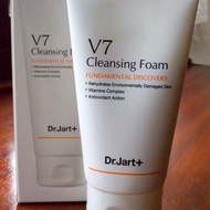Dr.Jart V7維他命美白保濕洗臉奶