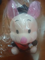 小熊維尼小豬畢業公仔