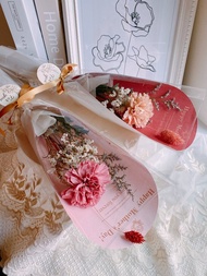 永生花 乾燥花 索拉花 花束 康乃馨 擴香 母親節 禮物