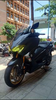 2017年 Yamaha TMAX530DX ABS TCS 公司車 電動風鏡 加溫坐墊握把 電子油門 定速巡航 模式選擇 可車換車 可辦理貸款' 另有 AK550 TL500 C650GT