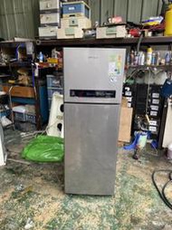 東鼎二手家具【全館自取價】Whirlpool惠而浦224公升雙門變頻電冰箱*型號:WTI2650A*兩門冰箱*套房冰箱