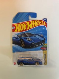 Hot Wheels Basic Car Pagani Utopia