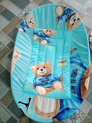 Nệm lót nôi tre cho bé hình gấu nâu freesize (85x55) (90x60) (95x65) (100x70)