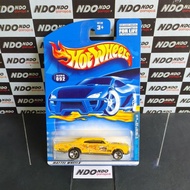 Hot Wheels '67 Pontiac GTO Yellow - 2001 Hippie Mobiles
