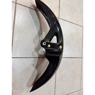 RXZ FRONT MUDGUARD BUTTON KECIL LELONG