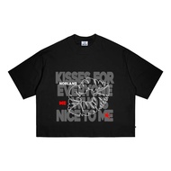 Hits Boxy Oversize Tshirt |Kisses |T-Shirt | Boxy Fit | Black American retro Style T-shirt