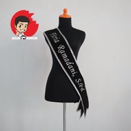 Selempang Wisuda Bordir Custom Nama Bahan Bludru Ukuran Dewasa dan Anak Harga Murah Sehari Jadi